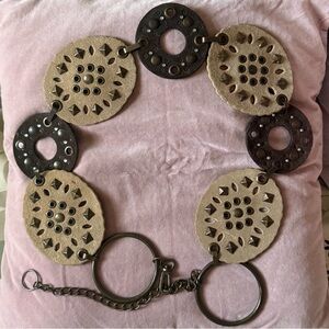 Vintage y2k Brown Tan Bronze Studded Leather Circle Chain Boho Western Belt